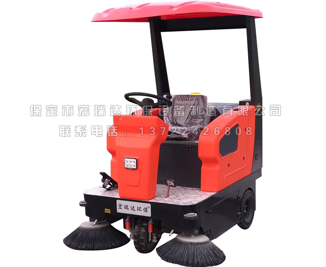 宏瑞達電動掃地車在天津小區上崗